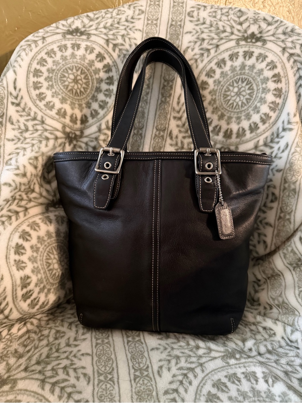 Y2K Coach D043-9572 Black Hamptons Tote